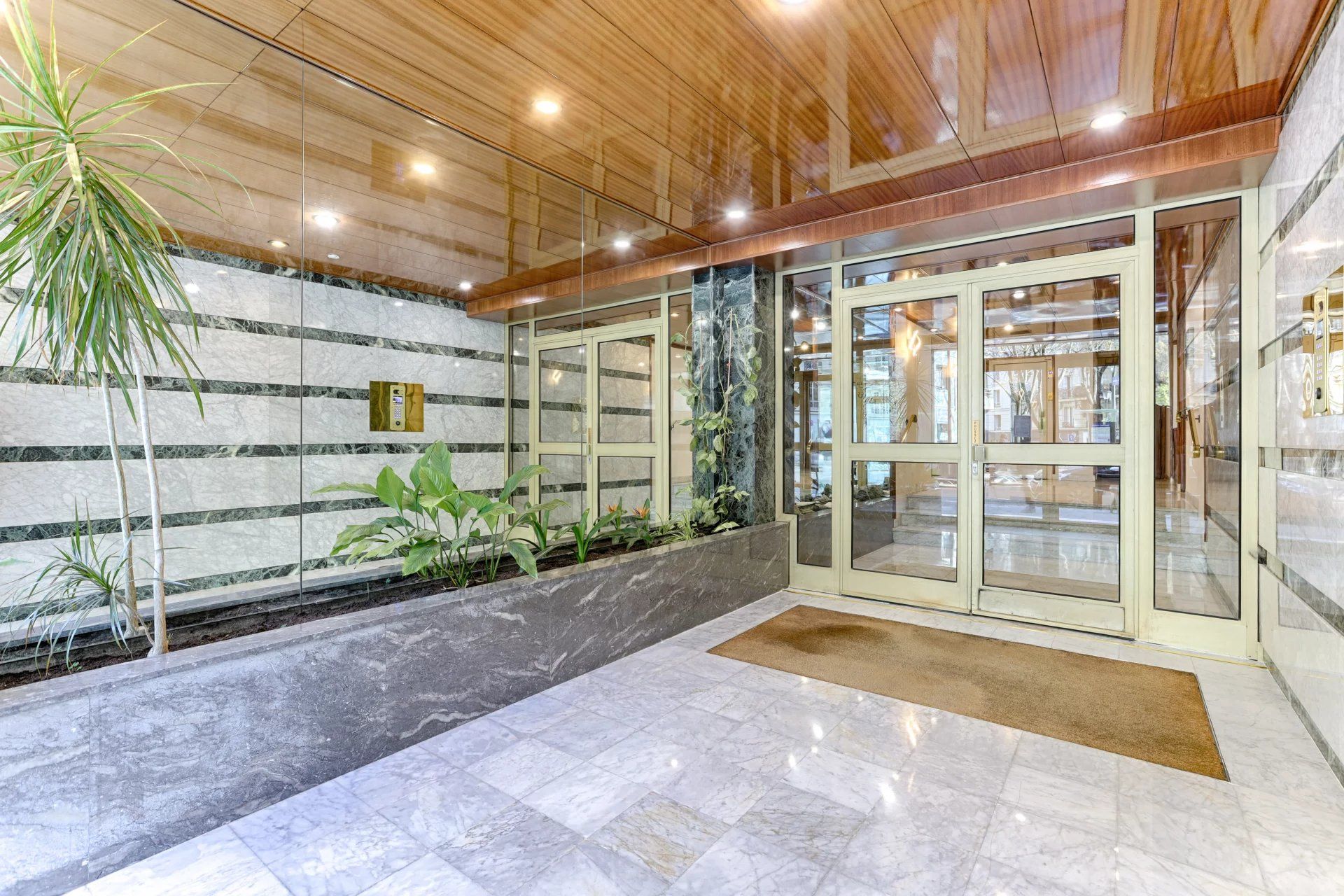 appartement 4 Pièces en vente sur Paris 15ème (75015)