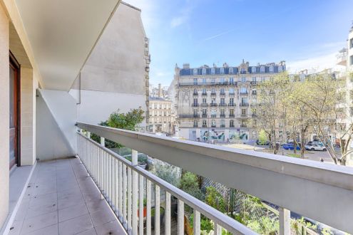 Vente Appartement Paris 15ème 4&nbsp;Pièces 70&nbsp;m²