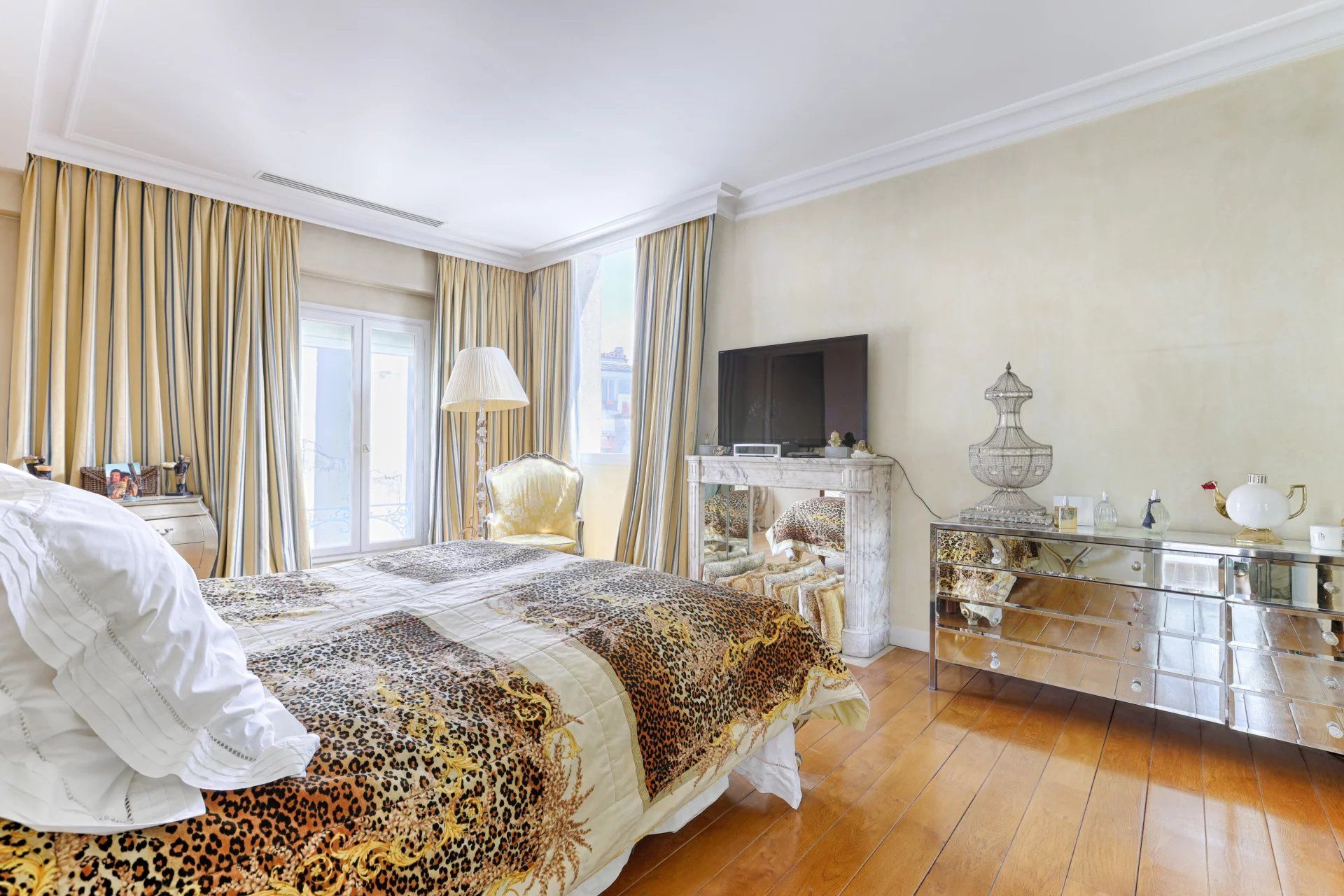 appartement 6 Pièces en vente sur Paris 18ème (75018)