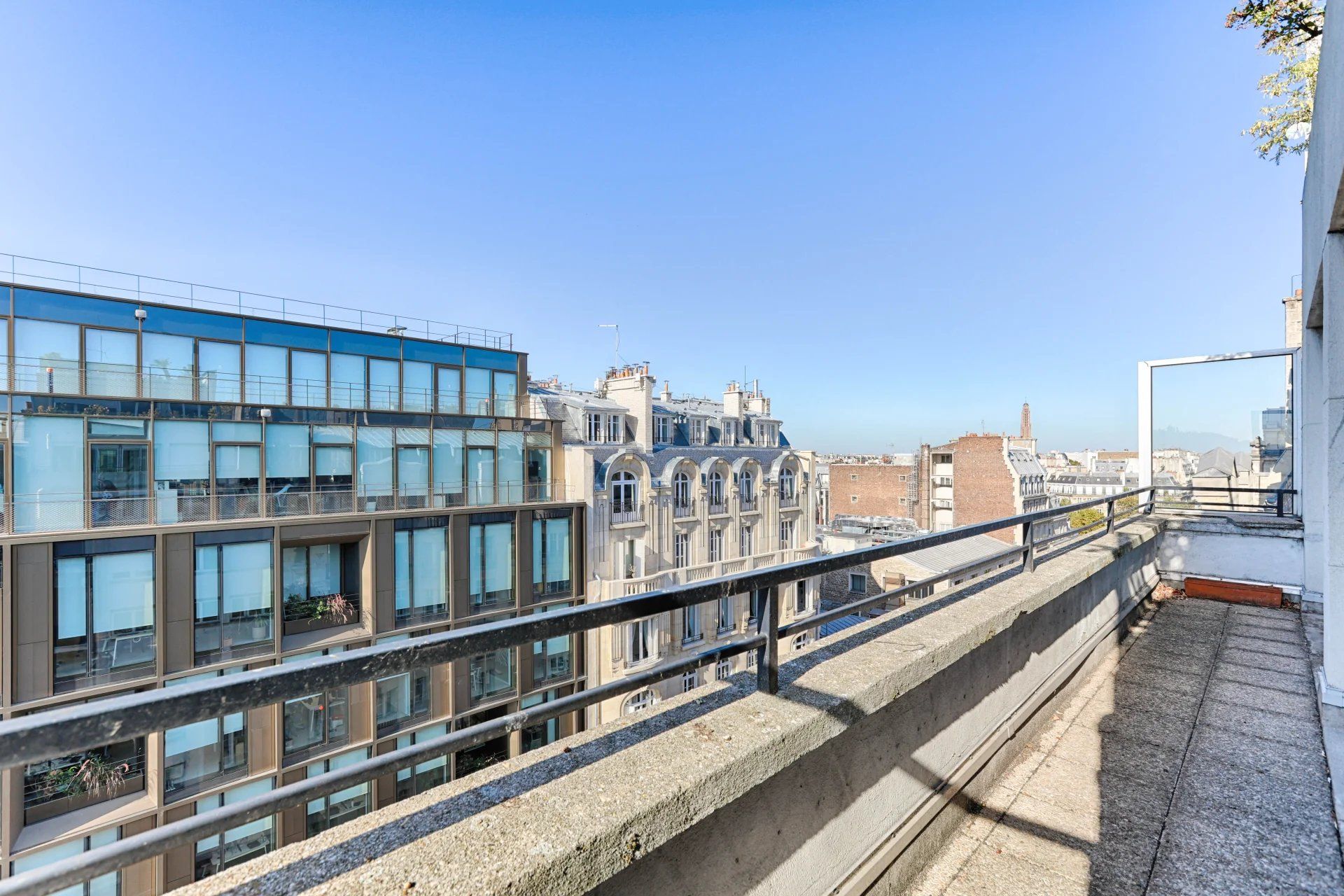 appartement 77 Pièces en vente sur Paris 17ème (75017)